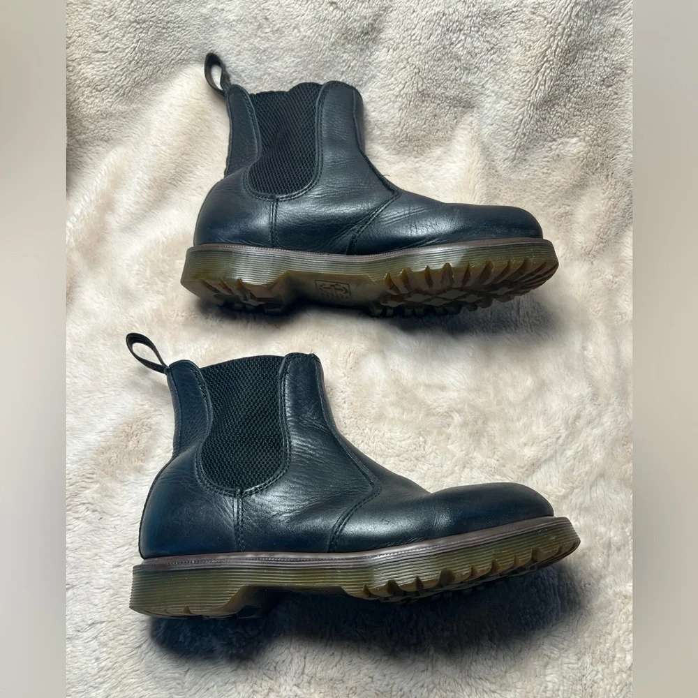 Women’s Dr Marten boots size 7 - Picture 4 of 8